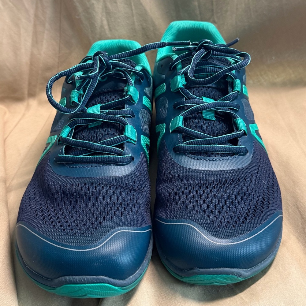 Xero HFS 2 Barefoot Shoes - Picture 2 of 8